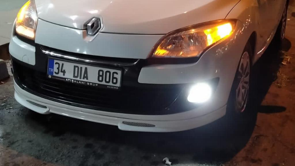 Renault Megane 3 Ön Tampon Eki