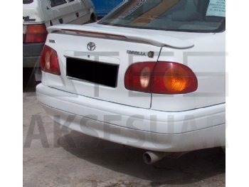 TOYOTA COROLLA SEDAN IŞIKLI SPOİLER
