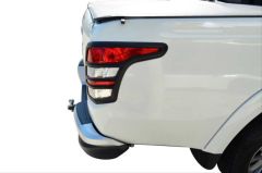 L200 2015-2019 IÇIN UYUMLU STOP CERCEVE KAPLAMA SIYAH