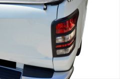 L200 2015-2019 IÇIN UYUMLU STOP CERCEVE KAPLAMA SIYAH