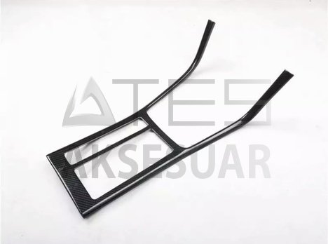 VOLKSWAGEN GOLF 7 - 7,5 ORTA KONSOL KAPLAMA - KARBON