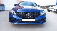 MERCEDES W205 2019+ SIS KASLARI 4 PARÇA (SİS BIÇAKLARI) (PIANO BLACK)