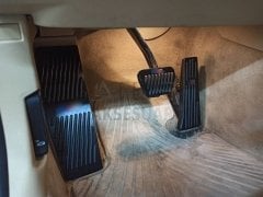 BMW F30 SIYAH PEDAL SETI AT