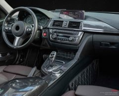 BMW 3 SERİSİ F30 VİTES KONSOL KAPLAMA - KARBON