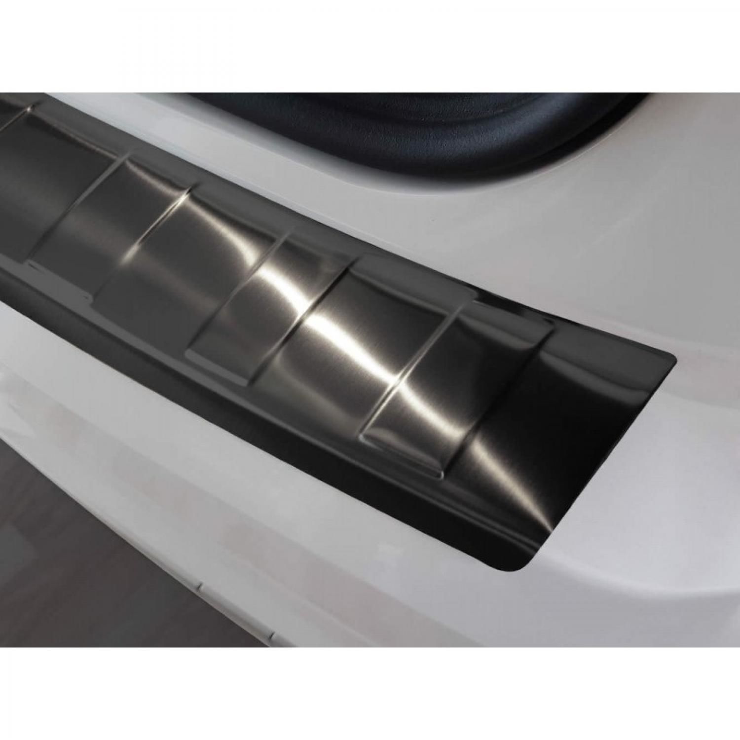 Ford C-Max Arka Tampon Koruması Siyah Krom