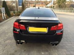 5 SERISI F10 M5 GÖRÜNÜM BODY KIT (2010-2017) SIS YUVALI