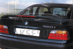 BMW E36 Işıklı Spoiler Boyalı