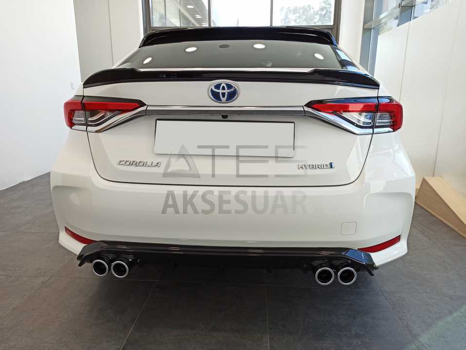 TOYOTA COROLLA 2019+ BAGAJ USTÜ SPOILER B DIZAYN (PIANO BLACK) Boyalı