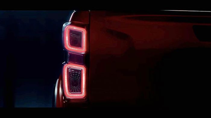 D-MAX IÇIN UYUMLU 2020+ LED STOP