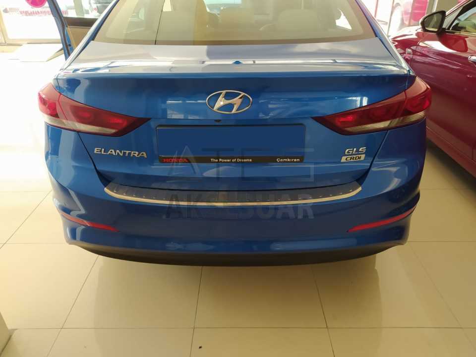 HYUNDAI ELANTRA 2016-2018 ARKA TAMPON ÜST KORUMASI KROM