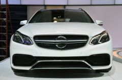 W212 IÇIN UYUMLU E63 ÖN TAMPON SET (2013-2015)