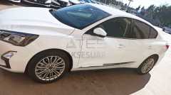 FORD FOCUS 2019+ KAPI ÇITASI PIANO BLACK