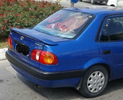 Toyota Corolla 1999-2002 Kedi Gözü Işıklı Spoiler