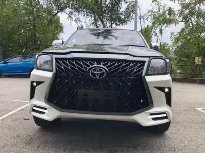 HILUX VIGO (2012-2015) IÇIN UYUMLU LEXUS ÖN TAMPON+PANJUR