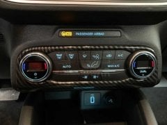 FORD FOCUS 2019+ KLIMA PANEL KAPLAMA KARBON (ABS)