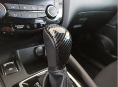 QASHQAI 2014-2020 IÇIN UYUMLU VITES TOPUZU KAPLAMA - KARBON (OTOMATIK VITES)