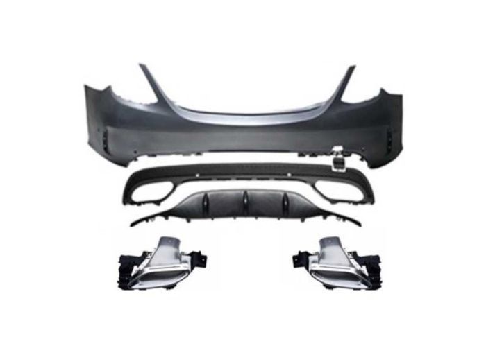 W205 C SERISI IÇIN UYUMLU MAKYAJLI   AMG GÖRÜNÜM ARKA TAMPON & EGZOZ