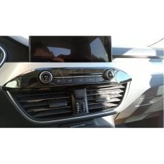 FORD FOCUS 2019+ ORTA PANEL KAPLAMA - TITANYUM SIYAH