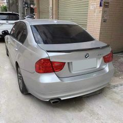 3 SERISI E90 2005-2012 M4 SPOILER  - PIANO BLACK (PARLAK SIYAH)