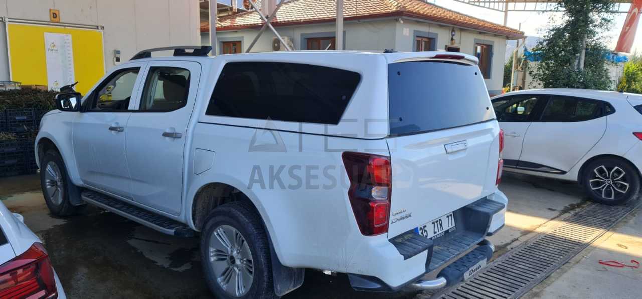 İsuzu D-Max Camlı Kabin
