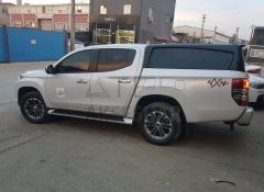 Mitsubishi L200 Camlı Kabin