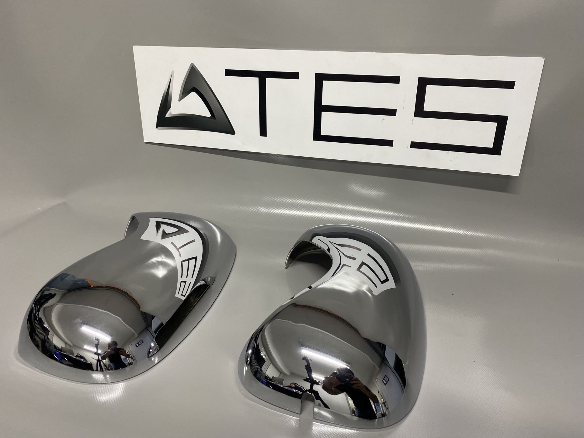 Renault Trafic 2010 ve Üzeri Krom Ayna Kapağı