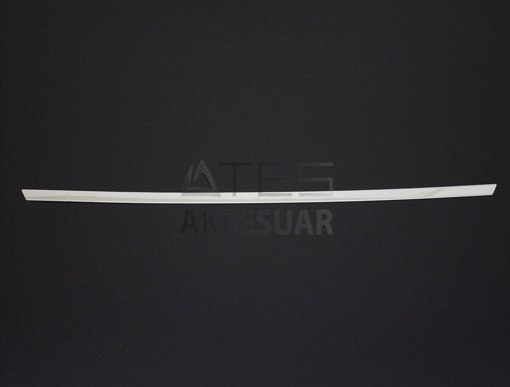 Audi Q5 Krom Bagaj Çıtası Plaka Üstü 2016 ve Sonrası