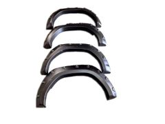 HILUX REVO 2016-2019 IÇIN UYUMLU ÇAMURLUK KABARTMA (DODIK)