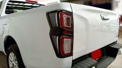 D-MAX IÇIN UYUMLU 2020+ STOP KAPLAMA