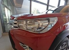 HILUX REVO 2016-2019 IÇIN UYUMLU FAR ÇERÇEVE KAPLAMA KROM