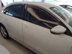 JETTA  IÇIN UYUMLU CAM RÜZGARLIGI