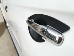 L200 2019+ IÇIN UYUMLU  IC KAPI KOLU KAPLAMA - SIYAH