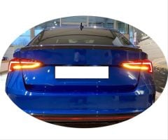 OCTAVIA 2021+ HYBRID SPOILER (PIANO BLACK)