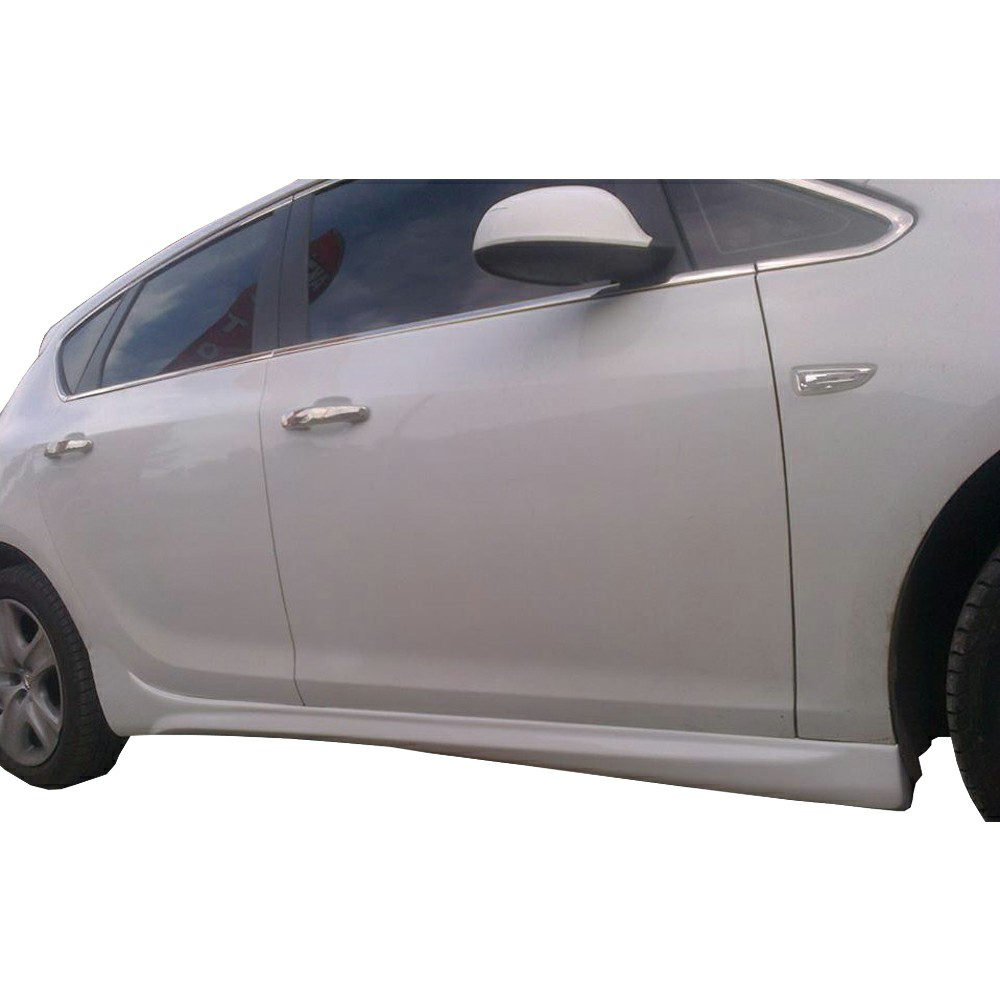 Opel Astra J HB Düz Model Marşpiyel