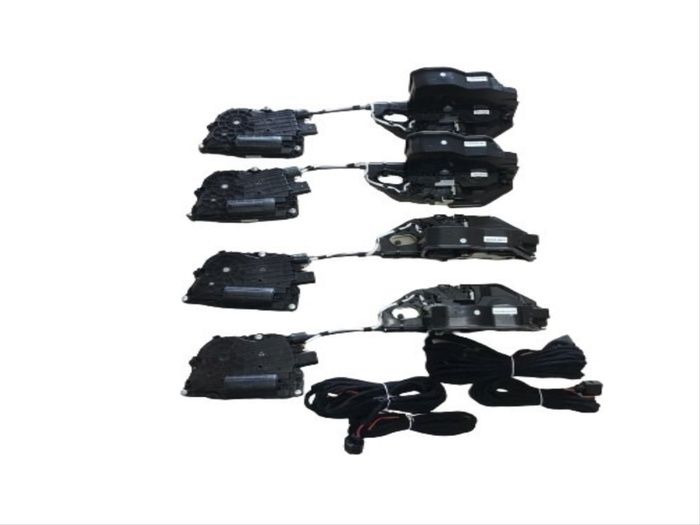 X3 X4 X5 X6 X7  IÇIN UYUMLU  VAKUM KAPI  (F15 - F16 - G02 - G07 - G08 )