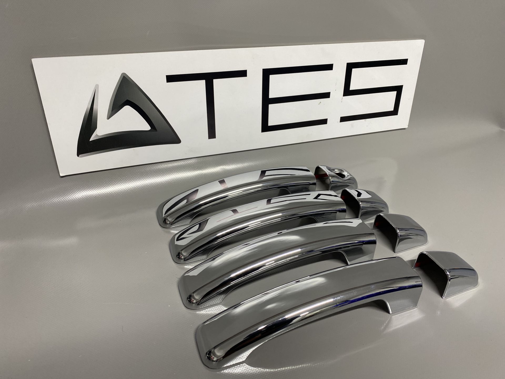 Opel Vivaro 2015 ve Üzeri Krom Kapı Kolu