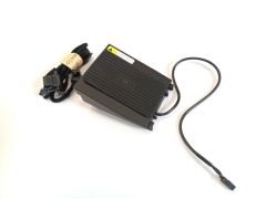 W205 2015-2018 C SERISI IÇIN UYUMLU KABLOSUZ SARJ STANDI