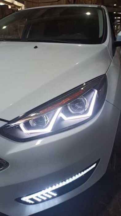 FOCUS IÇIN UYUMLU 2015-2018 ÖN SIS LEDI KAYAR SINYALLI