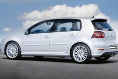 GOLF 5 MK5 2003-2009 IÇIN UYUMLU MARSPIYEL R32