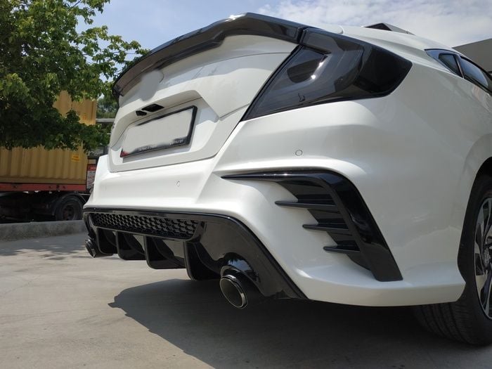 CIVIC FC5 2016-2021 IÇIN UYUMLU  FC-450 BODY KIT