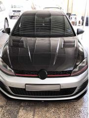 GOLF 7 IÇIN UYUMLU KARBON KAPUT