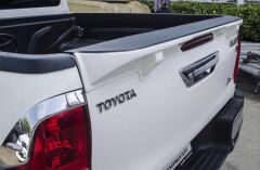 HILUX REVO 2016-2019 IÇIN UYUMLU BAGAJ KAPAK ÜST KAPLAMA