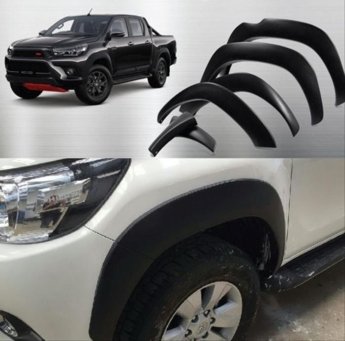 HILUX REVO IÇIN UYUMLU INCE TIP ÇAMURLUK KABARTMA (DODIK) (PP ENJEKSIYON)