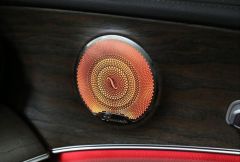 W213 E SERISI IÇIN UYUMLU HOPARLOR AYDINLATMA (AMBIANS) 64 RENK