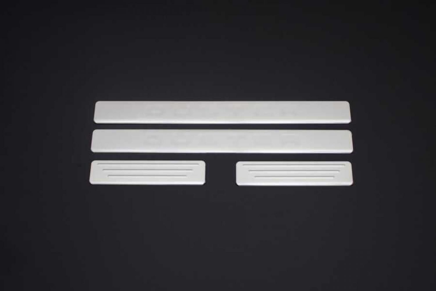 Dacia Duster Kapı Eşik Nikelajı Paslanmaz Çelik 4 Parça 2010-2017