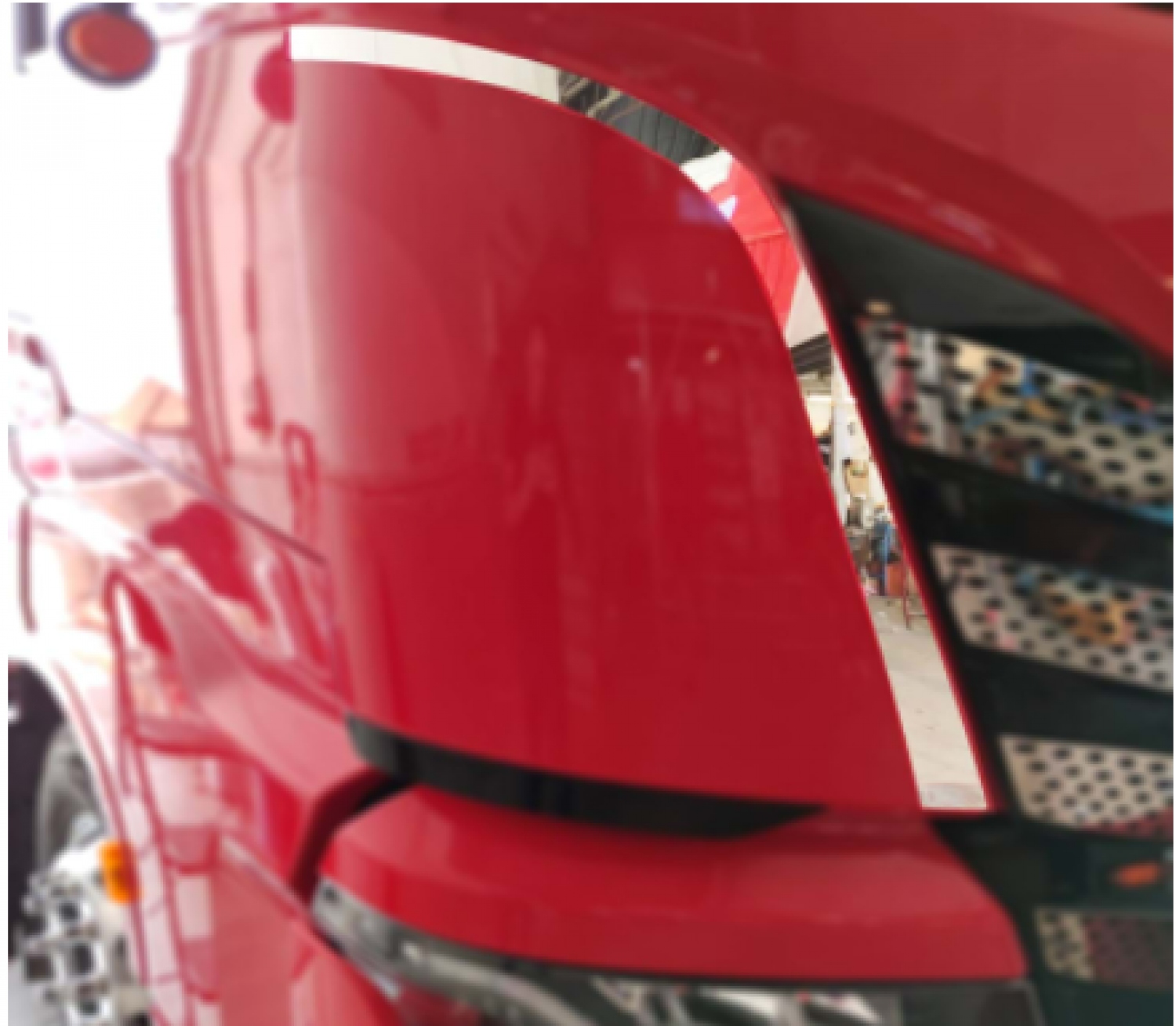 IVECO S-WAY  YAN HAVALANDIRMA ETRAFI KROMU