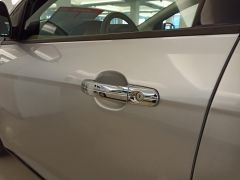 FOCUS IÇIN UYUMLU 2012-2018 KAPI KOLU KAPLAMA DIS