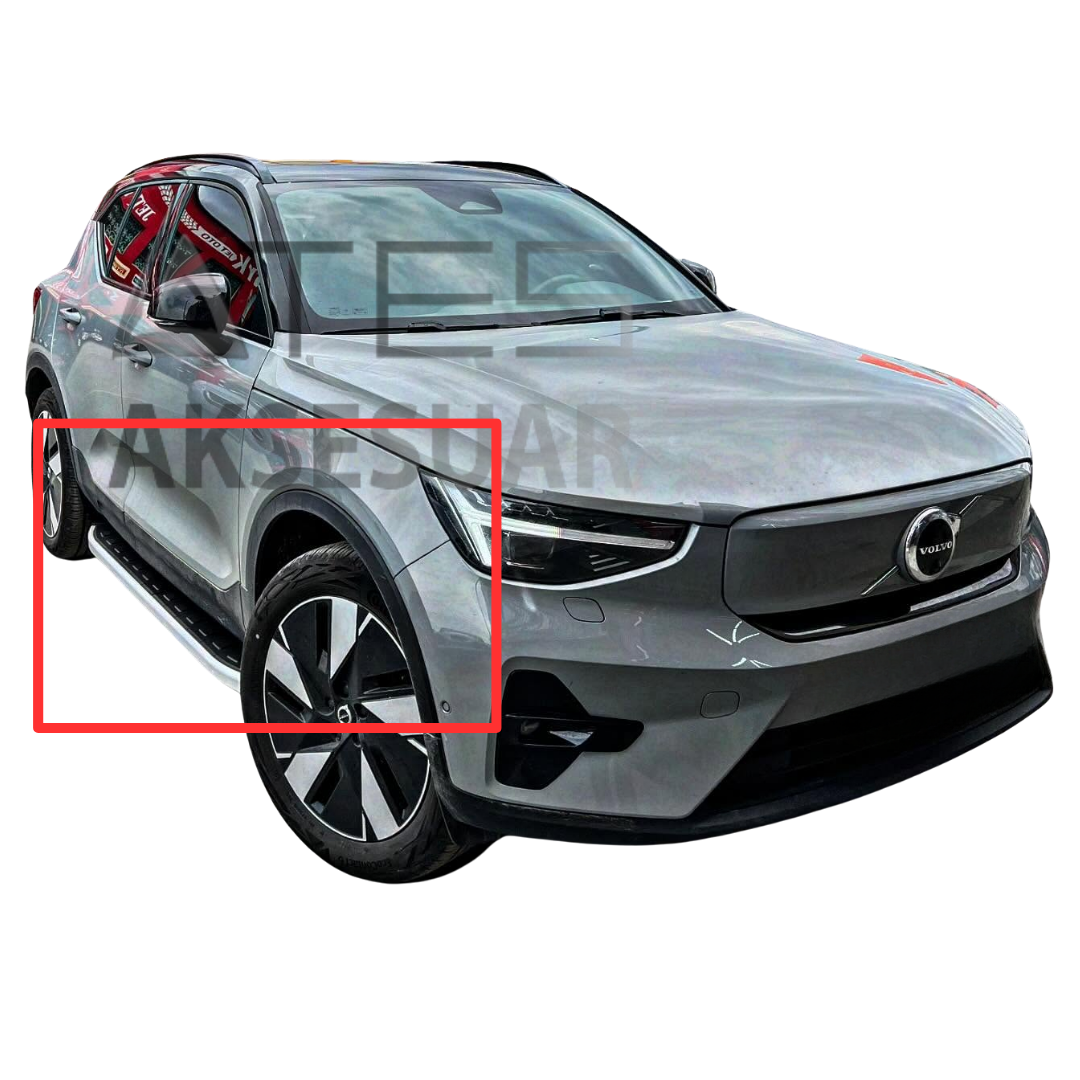 Volvo EX40 2025 Yan Basamak