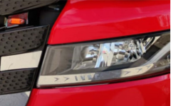 IVECO S-WAY  FAR İÇİ LOGO KROMU